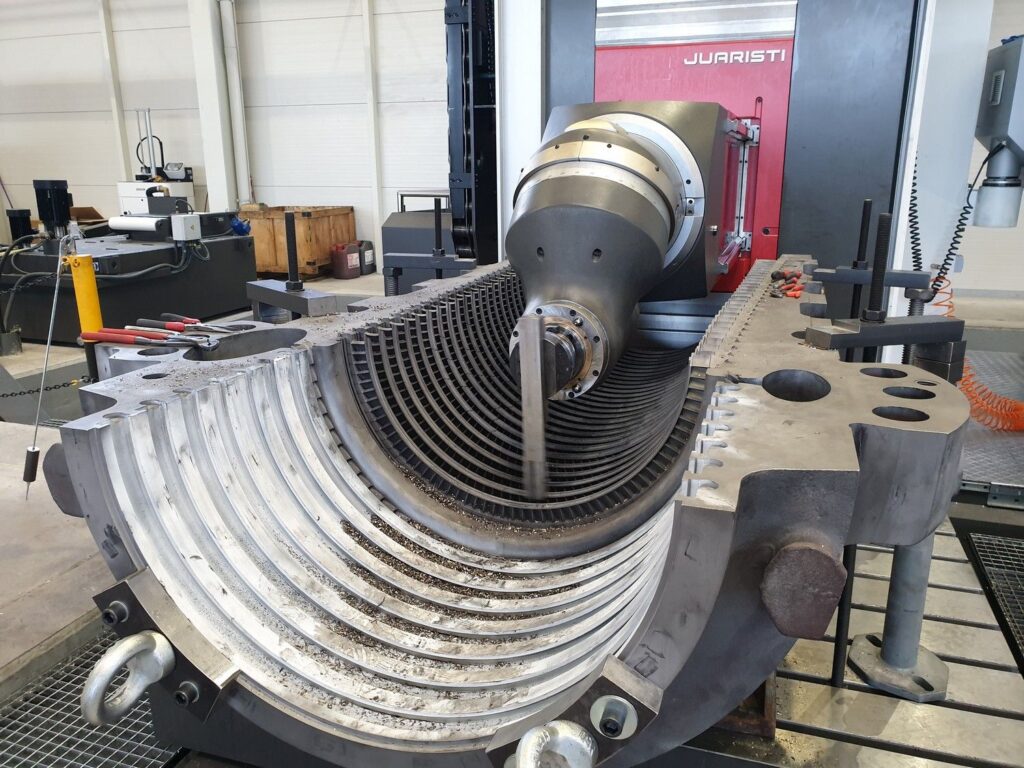 Turbomachinery & Rotating Equipment, Industrial Steam Turbine High Pressure Lower Casing Machining