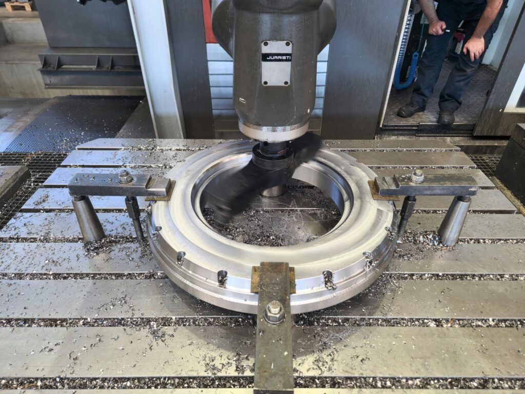 Fine machining operation of new insert section
